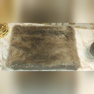 Women's winter scarf